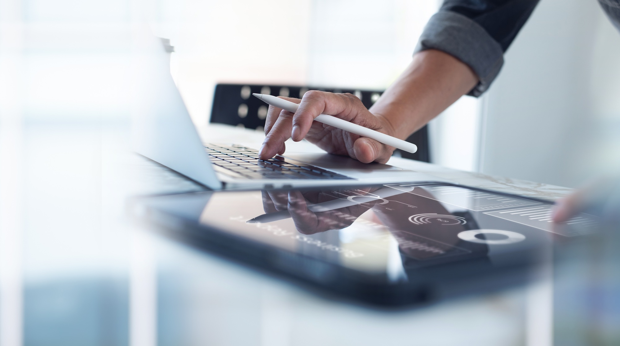 „Enlight Research“ peržiūrėjo „INVL Technology“ tikslinę akcijos kainą