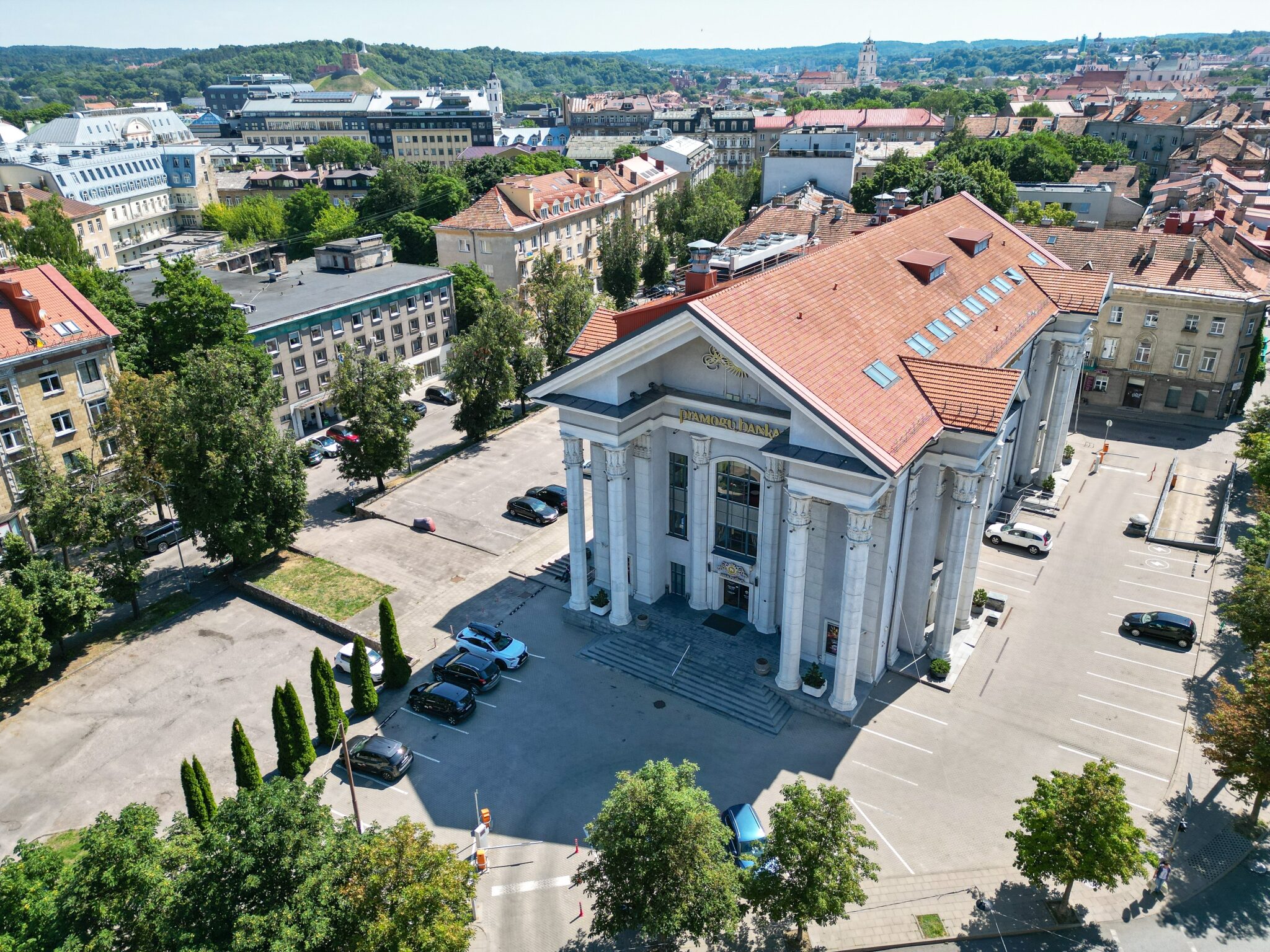 „INVL Baltic Real Estate“ perka Pramogų banko pastatą Vilniuje