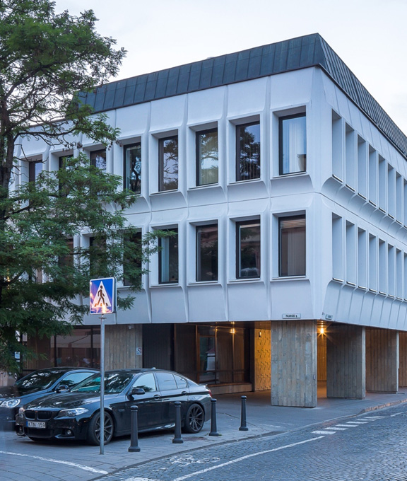 „INVL Baltic Real Estate“ supirko dar dalį savų akcijų.